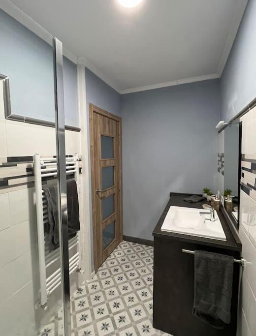Apartamento Turistico Plaza III Monforte De Lemos Luaran gambar